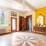 Elegant Apt, Wi-fi And Garden